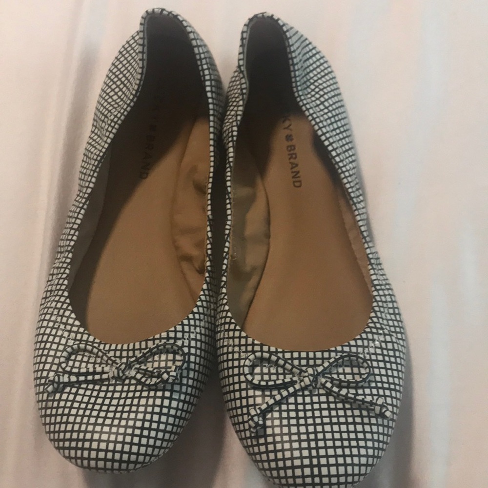 Lucky Brand flats size 9.5 - like new